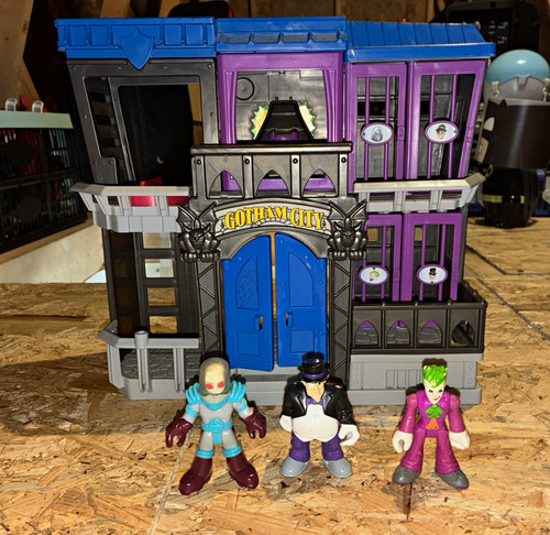 Imaginext batman gotham city - imaginext,