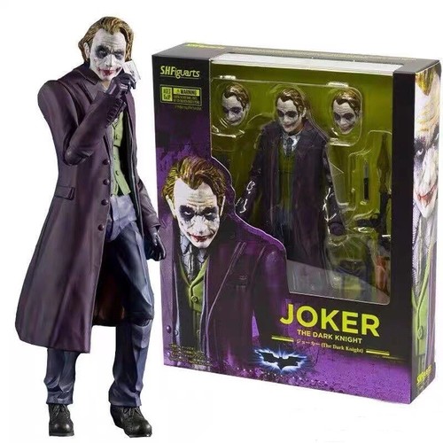 Shfiguarts comics batman - comics,
