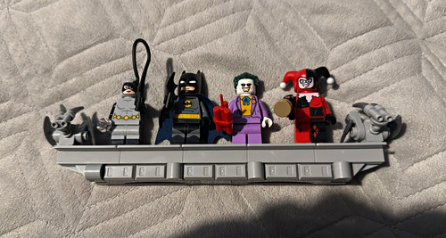 Minifigures from 76271 lego - minifigures,