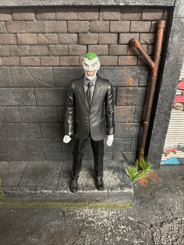 Comics multiverse the joker - comics,