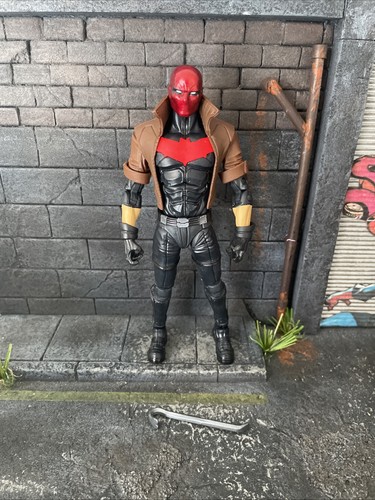 Mcfarlane multiverse red - dc,