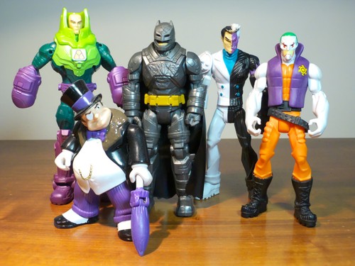 Batman villains figure - villains,