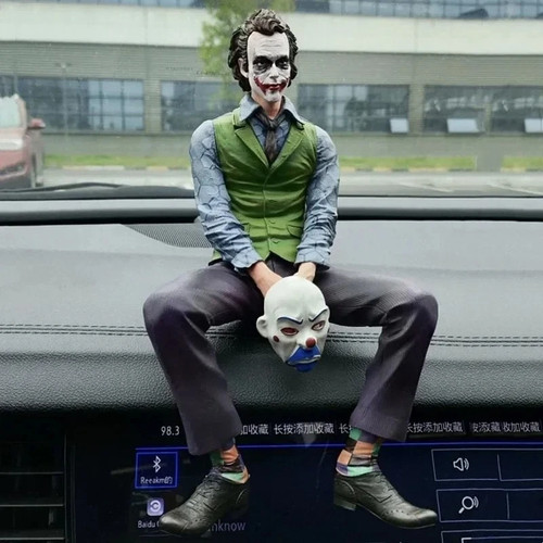 Batman dark knight heath - knight,