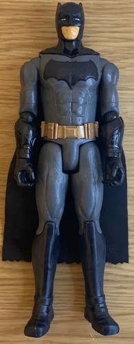 Titan inch 2016 batman - dc,